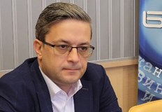 Политическата криза може да бъде решена по неудобен за политическите