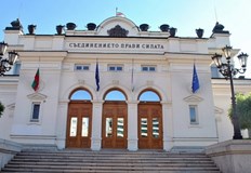 Служебният финансов министър Росица Велкова ще бъде изслушана за бюджетаНа