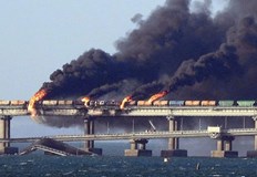 Тази сутрин на съоръжението експлодира камионРуският президент Владимир Путин възложи