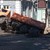 Камион пропадна в изкоп на ВиК в центъра на Русе