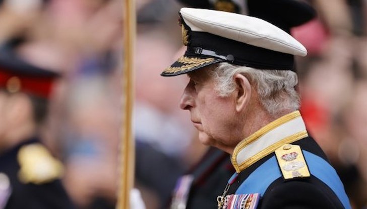 Ръководителят на "Солидарност с Квебек" нападна "колониалната, архаична и остаряла практика" Ръководителят на "Солидарност с Квебек" нападна "колониалната, архаична и остаряла практика"