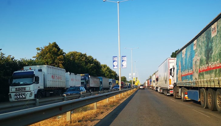 Голяма част от тежките катастрофи по пътищата на Европа са предизвикани от водачите на автобуси и камиони