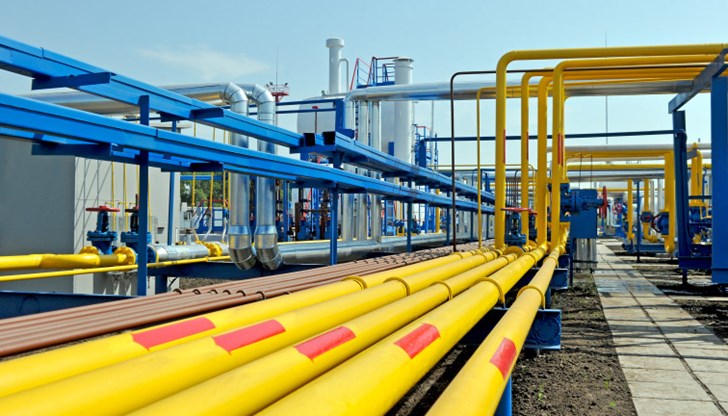 Газохранилищата са пълни, доставките на синьо гориво са изобилни