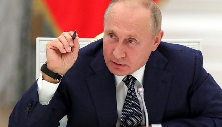 Путин каза, че Русия изпитва "голямо уважение" към украинския народ Путин каза, че Русия изпитва "голямо уважение" към украинския народ