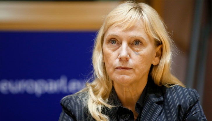 "Нима вече имаме европейски комисар на войната?!", заяви Йончева в пленарната зала в Страсбург
