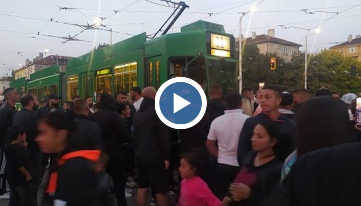 Протестиращите блокираха ключов булевард