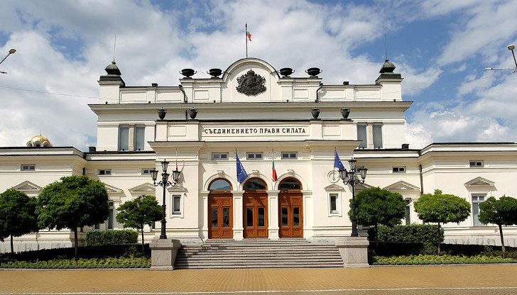 Някои кандидати вече се отказаха, а други бяха разместени от преференции Някои кандидати вече се отказаха, а други бяха разместени от преференции