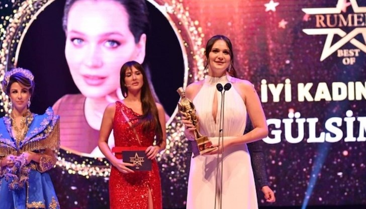 Красавицата се прибра в Русе, за да се види с близките си