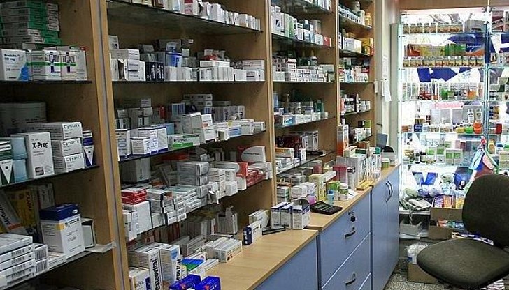 28 са аптеките в областта, които предоставят лекарства с наркотични вещества, а седем са тези, които приготвят и лекарства по рецептура