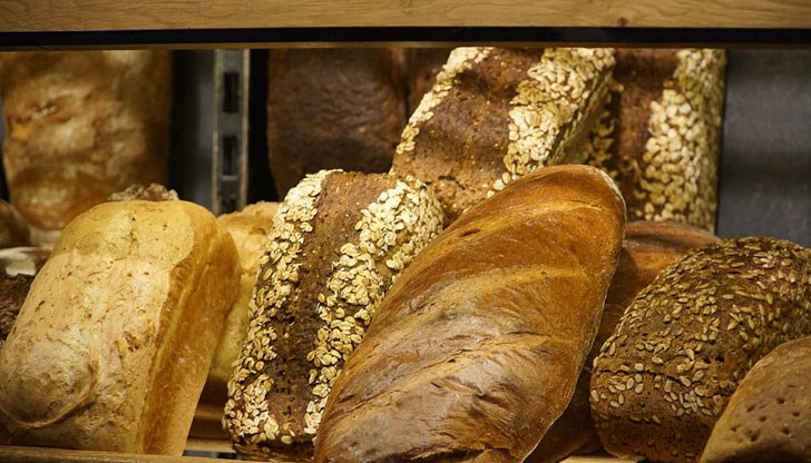 Инфлацията не намалява, а цената на един обикновен хляб става все по-тревожна