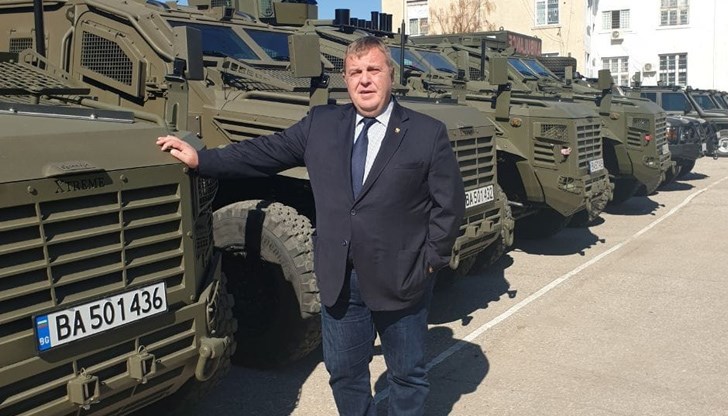 Каракачанов отправи остри критики към евроатлантическите партии в парламента Каракачанов отправи остри критики към евроатлантическите партии в парламента