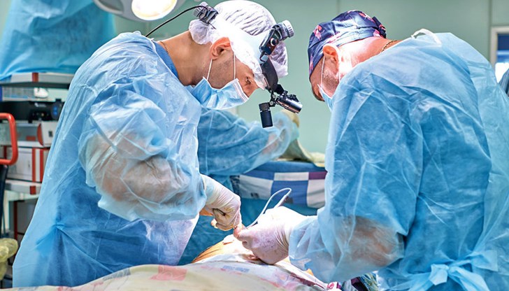 Това е първата подобна интервенция в България, а в световен мащаб са известни само 58 случая Това е първата подобна интервенция в България, а в световен мащаб са известни само 58 случая