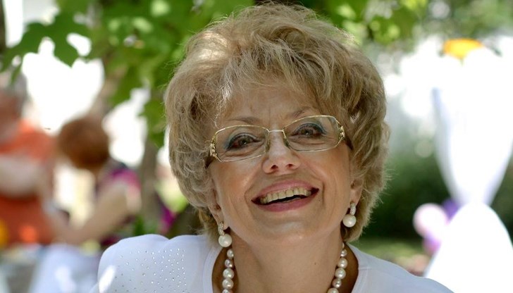 През 2011 година имахме дълъг разговор с Антон Дончев, от който се роди поредното интервю През 2011 година имахме дълъг разговор с Антон Дончев, от който се роди поредното интервю