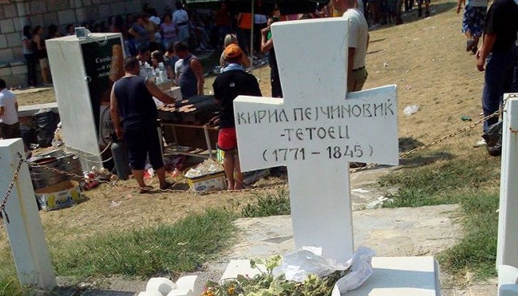 "Обявяват български възрожденци за "македонски светци", допълни археологът "Обявяват български възрожденци за "македонски светци", допълни археологът