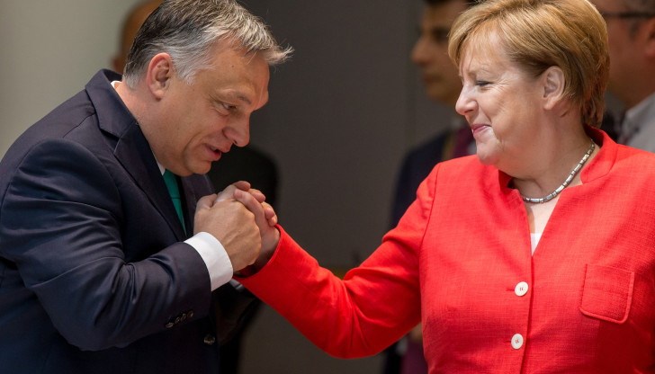 Ексканцлерката на Германия предотвратила конфликта през 2014 година след анексията на Крим Ексканцлерката на Германия предотвратила конфликта през 2014 година след анексията на Крим