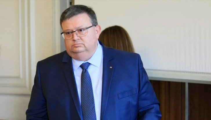 Делото на бившия шеф на КПКОНПИ срещу експремиера тръгва през ноември Делото на бившия шеф на КПКОНПИ срещу експремиера тръгва през ноември