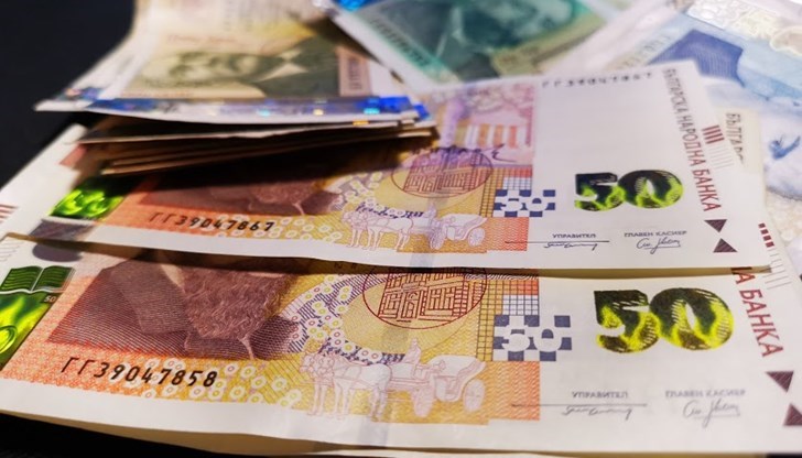 Подкрепа за 342 000 работници са получавали 13 700 работодатели в рамките на 28 месеца Подкрепа за 342 000 работници са получавали 13 700 работодатели в рамките на 28 месеца