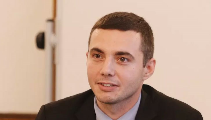 Още не ни е затворена вратата с БСП, заяви депутатът от ПП