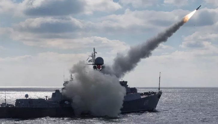 Трите ракети са изстреляни от кораби в Черно море