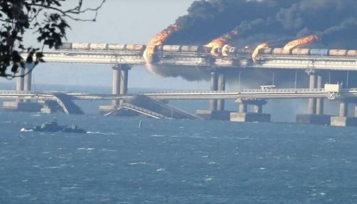 Вероятно ще има още няколко удара по Кримския мост, отбелязва Роман Свитан