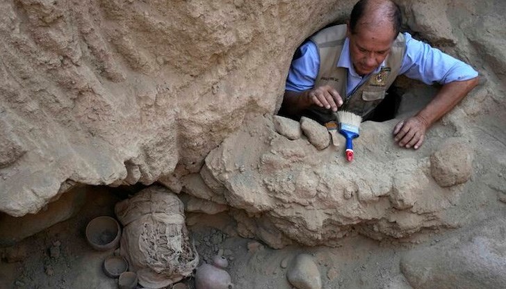 Хипотезите за жертвоприношенията са много