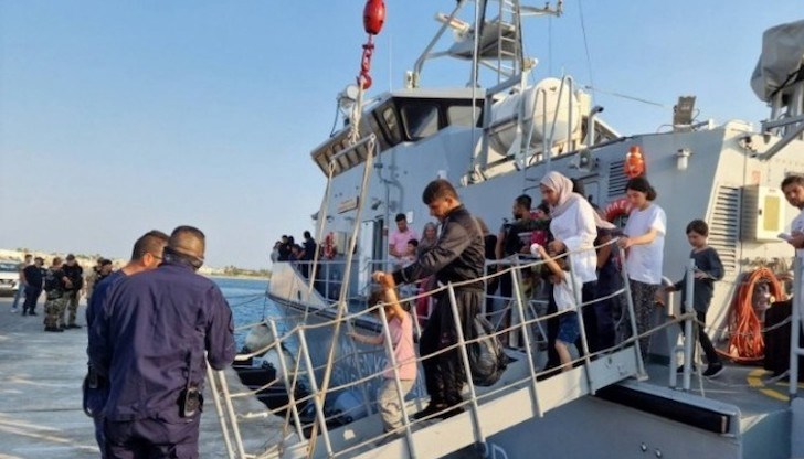 Общо в Гърция са подадени 21 039 заявления от украински бежанци