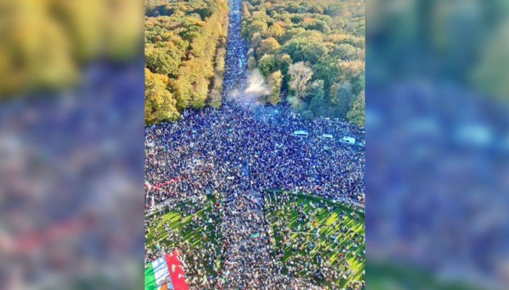 Шествието тръгна от Колоната на победата в Берлин