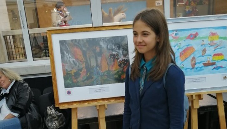 Русенките Цвета Радева на 10 години от СУ „Христо Ботев“ и Дария Шукриева на 9 години се отличиха в конкурса за детска рисунка
