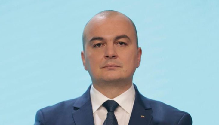 Пламен Абровски обяви, че вече няма да е член на партията, но ще остане неин приятел