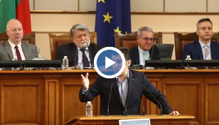 Кирил Петков към ГЕРБ и ДПС: Кой ви се обади снощи, за да ни вземете спортната комисия?