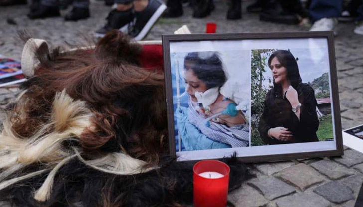 Гневът от смъртта ѝ предизвика най-голямата вълна от протести в Иран