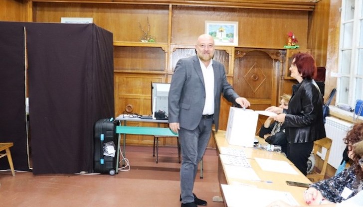 Той отново призова русенци да излязат и да гласуват