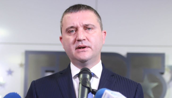 Горанов отрече ГЕРБ да има допирни точки с “Възраждане”