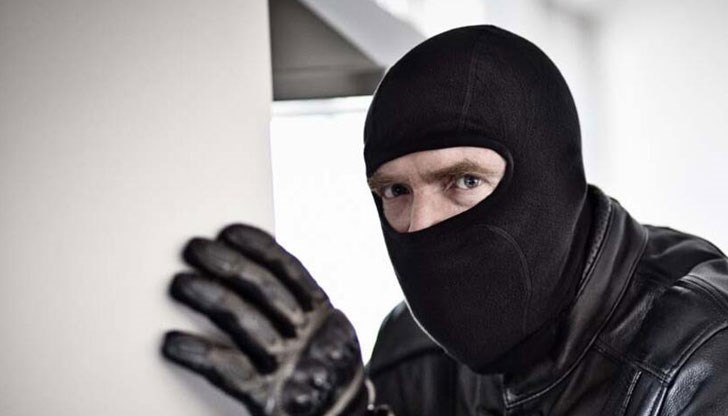 Апашът е умъртвил кучето на стопанина