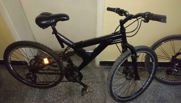 Стойността на откраднатите колелета е около 1400 лева