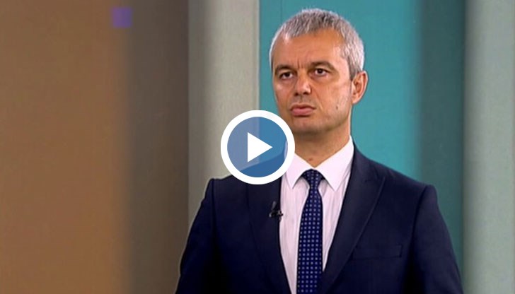 Очаквам правителство, маскирано като програмно