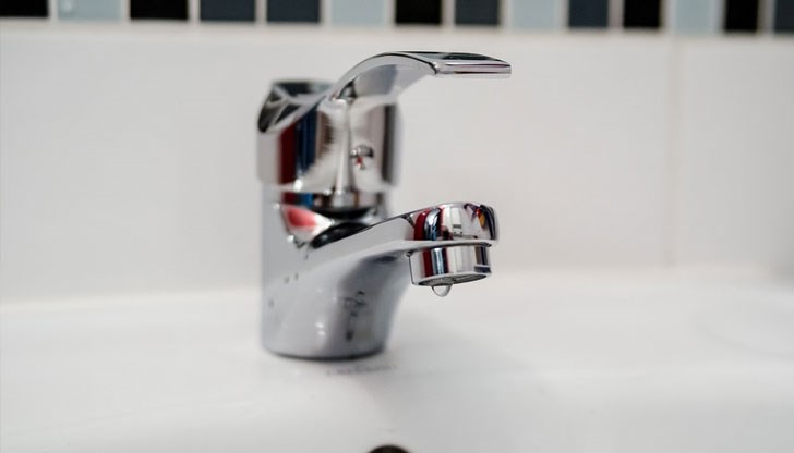 В момента на три дни веднъж има вода за 2-3 часа, като ситуацията ще се влоши, ако няма дъждове, каза кметът на общината