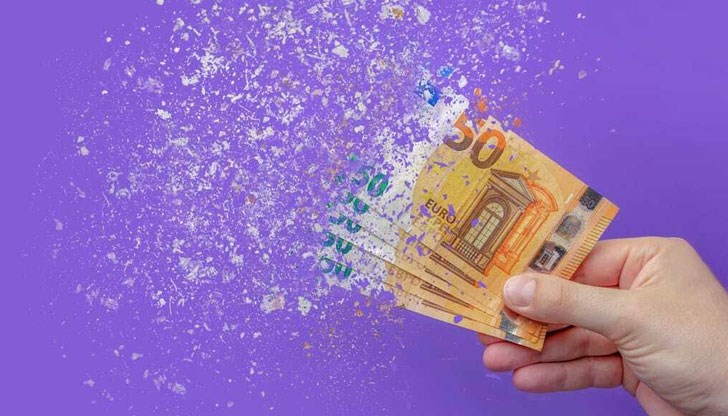 Засега е видим само върхът на айсберга, а проблемът ще се задълбочава с напредването на есента и най-вече през зимата Засега е видим само върхът на айсберга, а проблемът ще се задълбочава с напредването на есента и най-вече през зимата