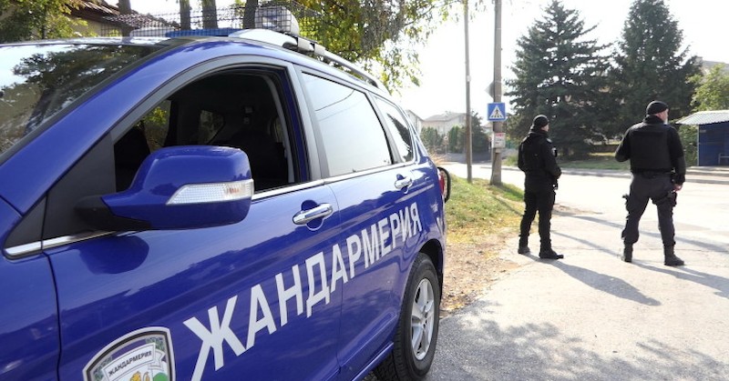 Пострадали са четирима душиДва джипа на Жандармерията се удариха челно