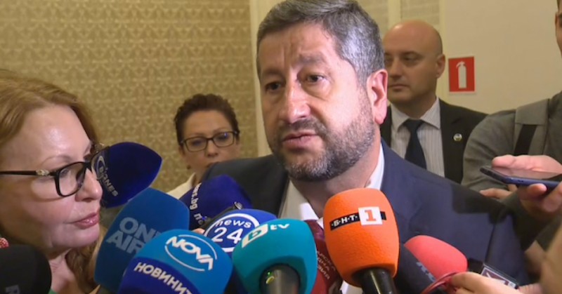 След като не може в една личност да се събере