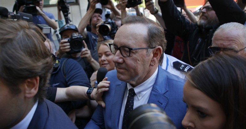 Кевин Спейси се изправя пред съд в САЩ за сексуално