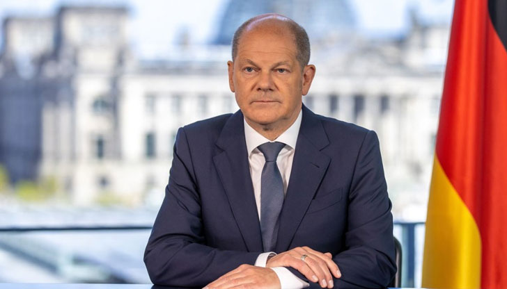 В телефонен разговор канцлерът Олаф Шолц и президентът на САЩ