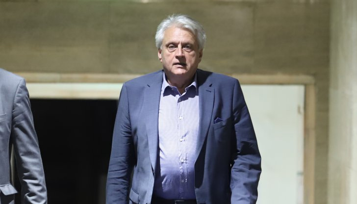 Сигнал срещу него е подаден от жена от Перник, която