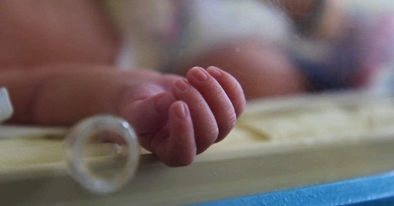 Стент в аортата спасява момченцето на 32 дни Поставиха стент на