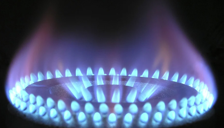 Очакваното поевтиняване съвпада с въвеждането е експлоатация на газовата връзка