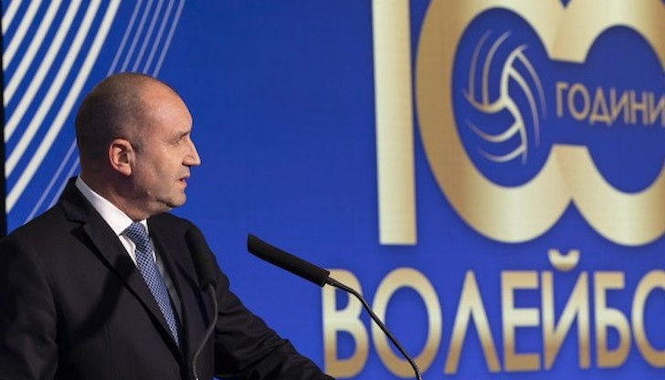 Румен Радев: Волейболът не е само титли и купи, а