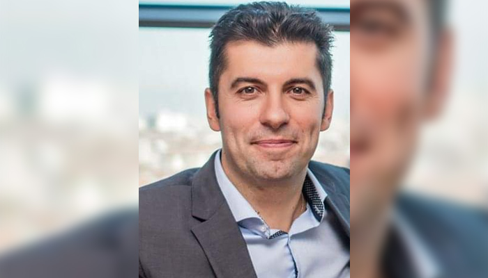 И ви обещаваме, че заедно с вас ще променим България,