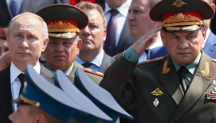 Русия предварително е уведомила САЩ за маневритеПрезидентът на РусияВладимир Путин наблюдава