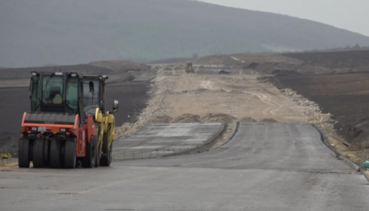 Според източници всички са обвинени за пране на париИма нови