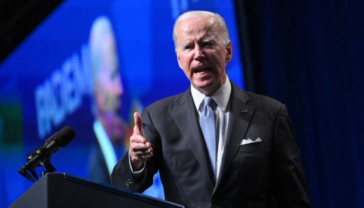 Всеки съзнателен човек трябва да се изправи и да се